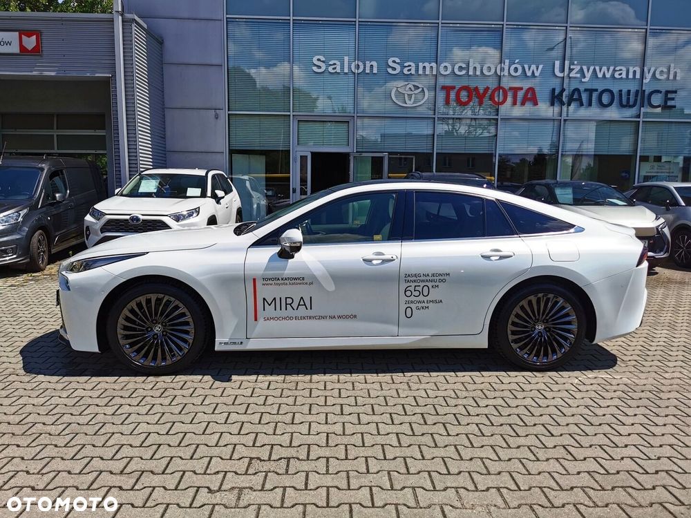 Toyota Mirai - 2