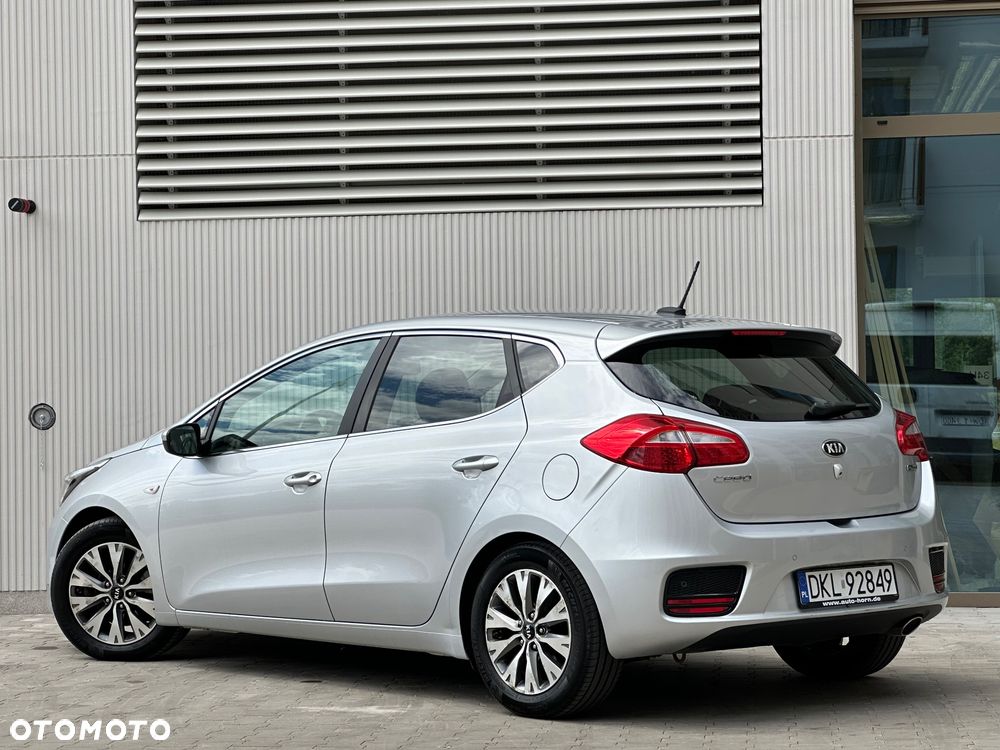 Kia Ceed 1.6 CRDi L Business Line - 4