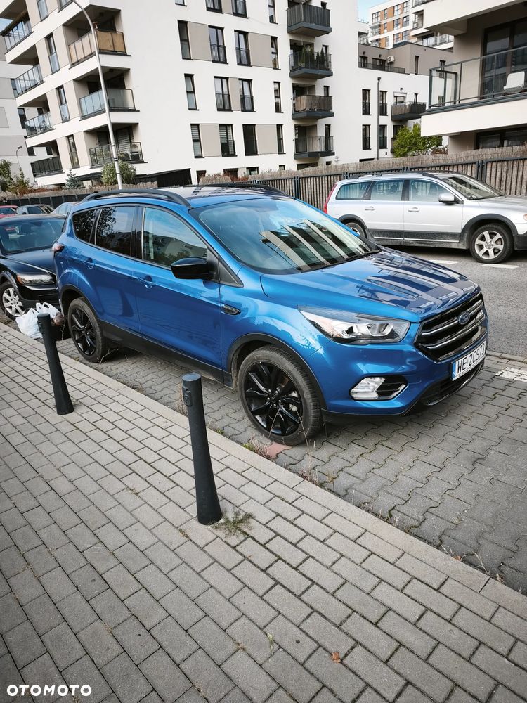 Ford Escape 2018 photo 2