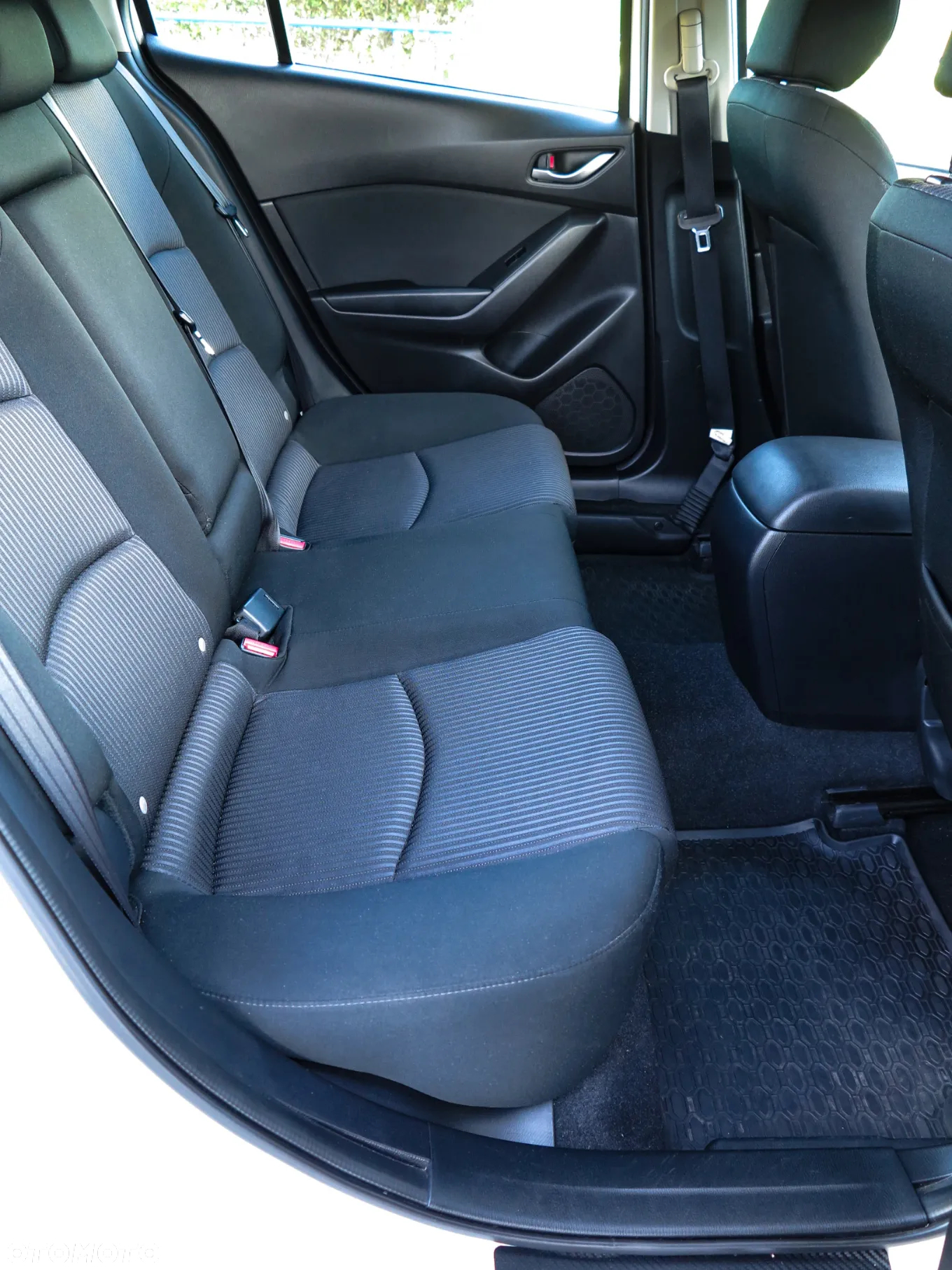 Mazda 3 - 16