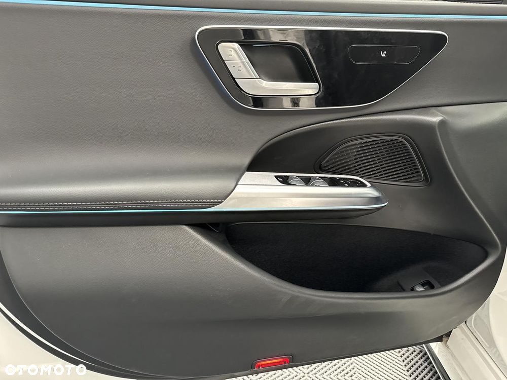 Mercedes-Benz Klasa E 200 9G-TRONIC Edition AMG Line - 11