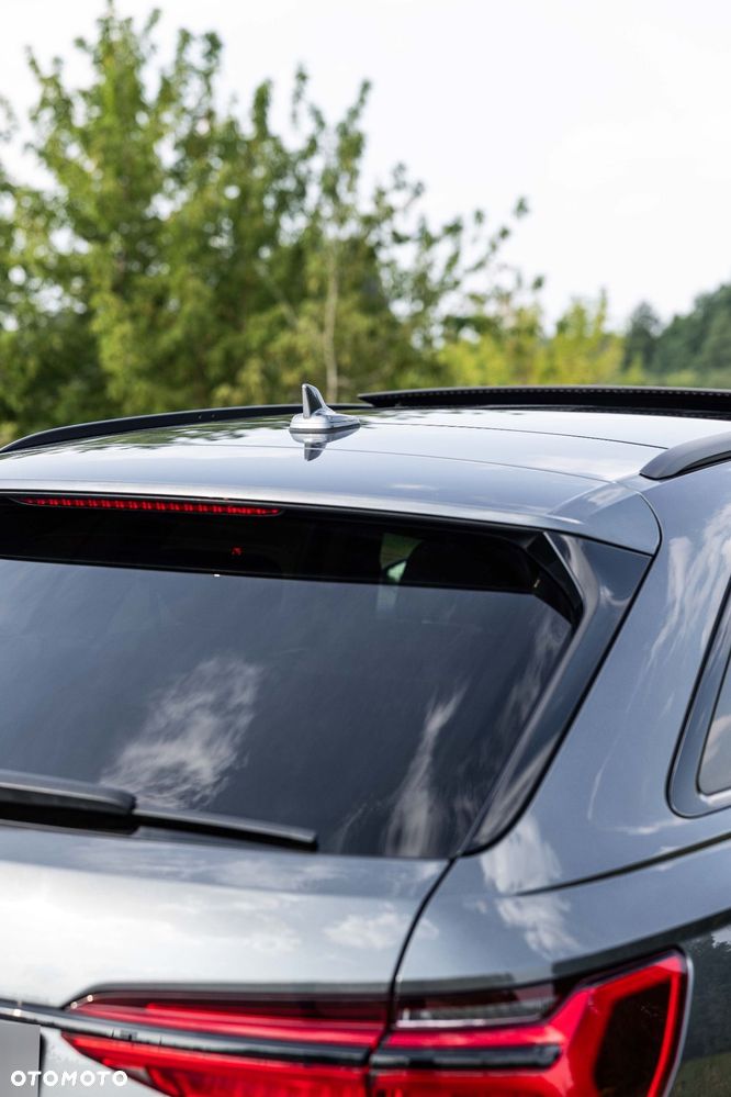 Audi A6 Avant 40 TDI quattro S tronic S line - 18