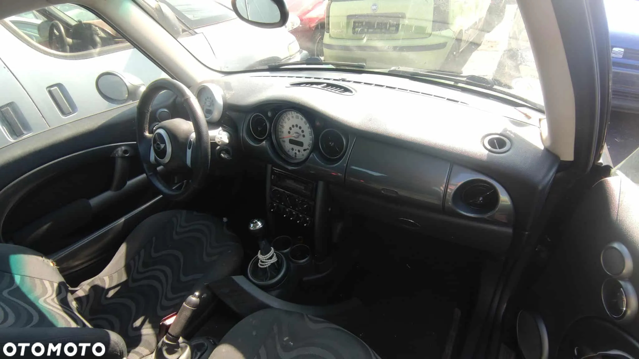 MINI ONE 2003 1.6 B 90 KM W10 B16 A - 5