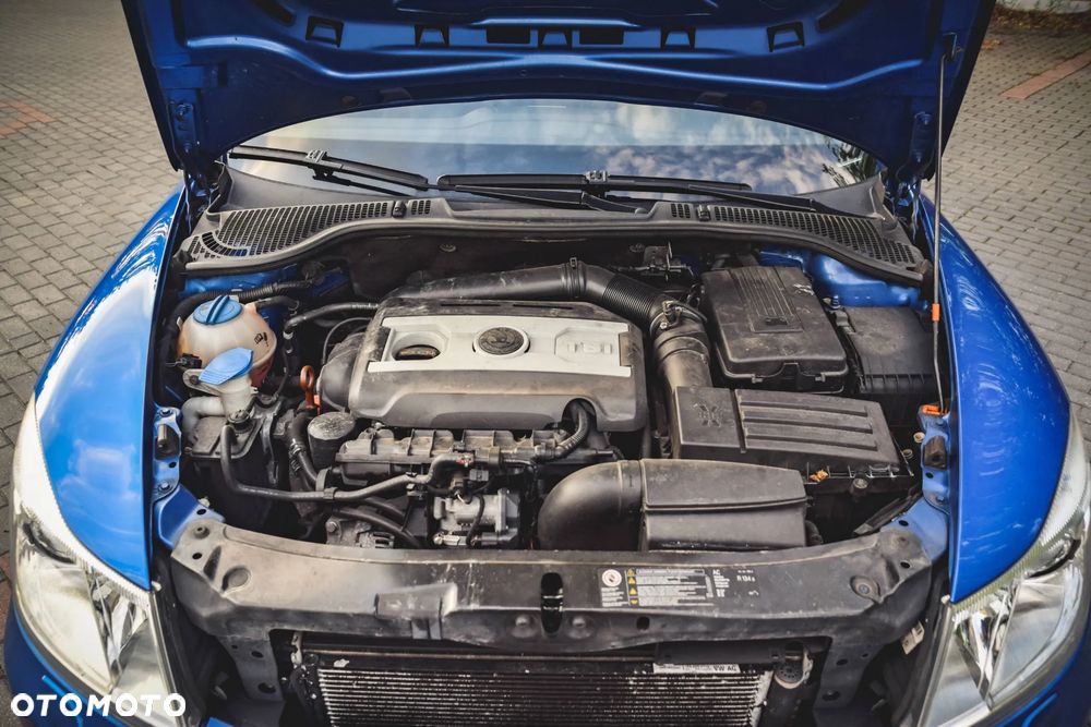 Skoda Octavia 2.0 TSI RS - 28