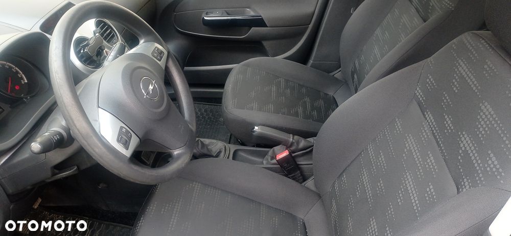 Opel Corsa - 6