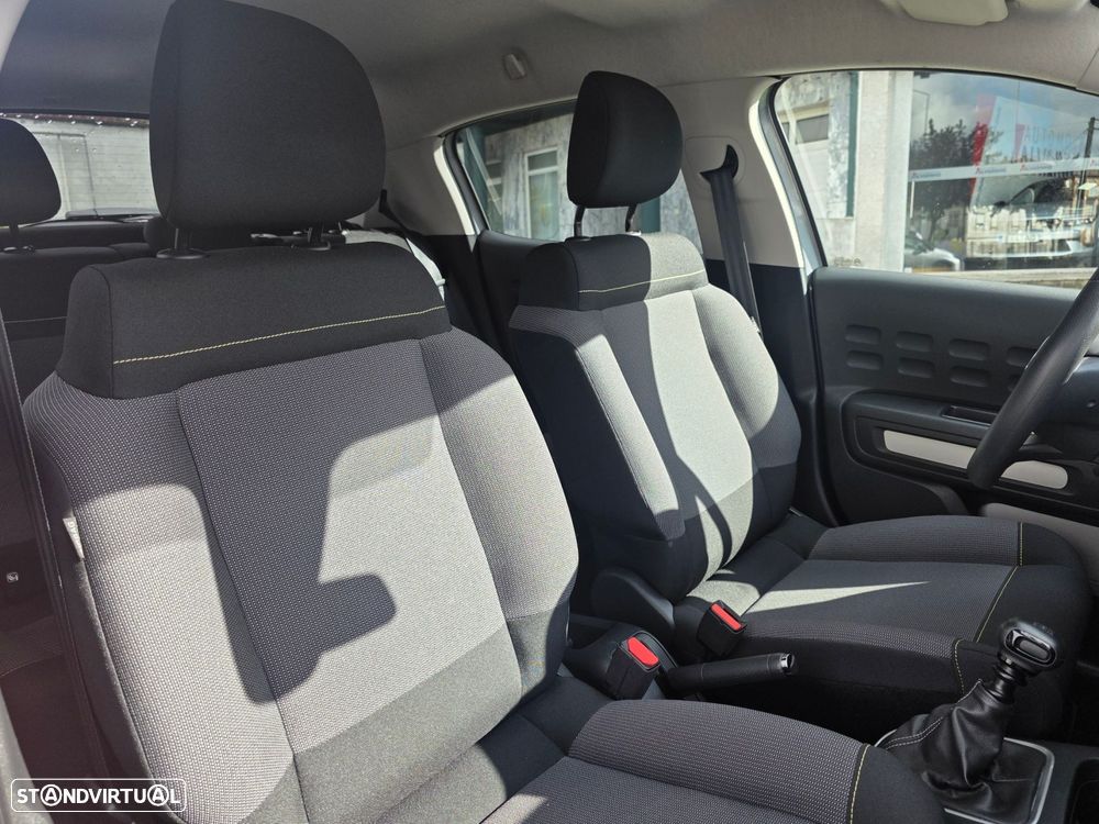 Citroën C3 1.2 PureTech C-Series - 19