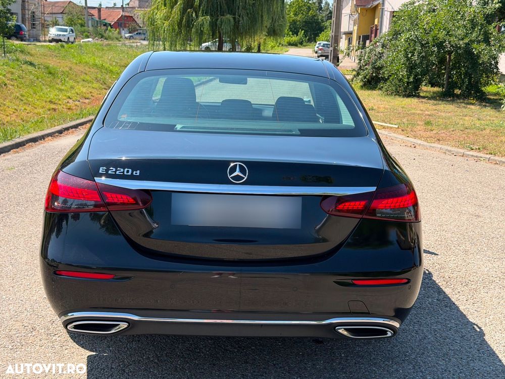 Mercedes-Benz E 220 d 9G-TRONIC Avantgarde - 4