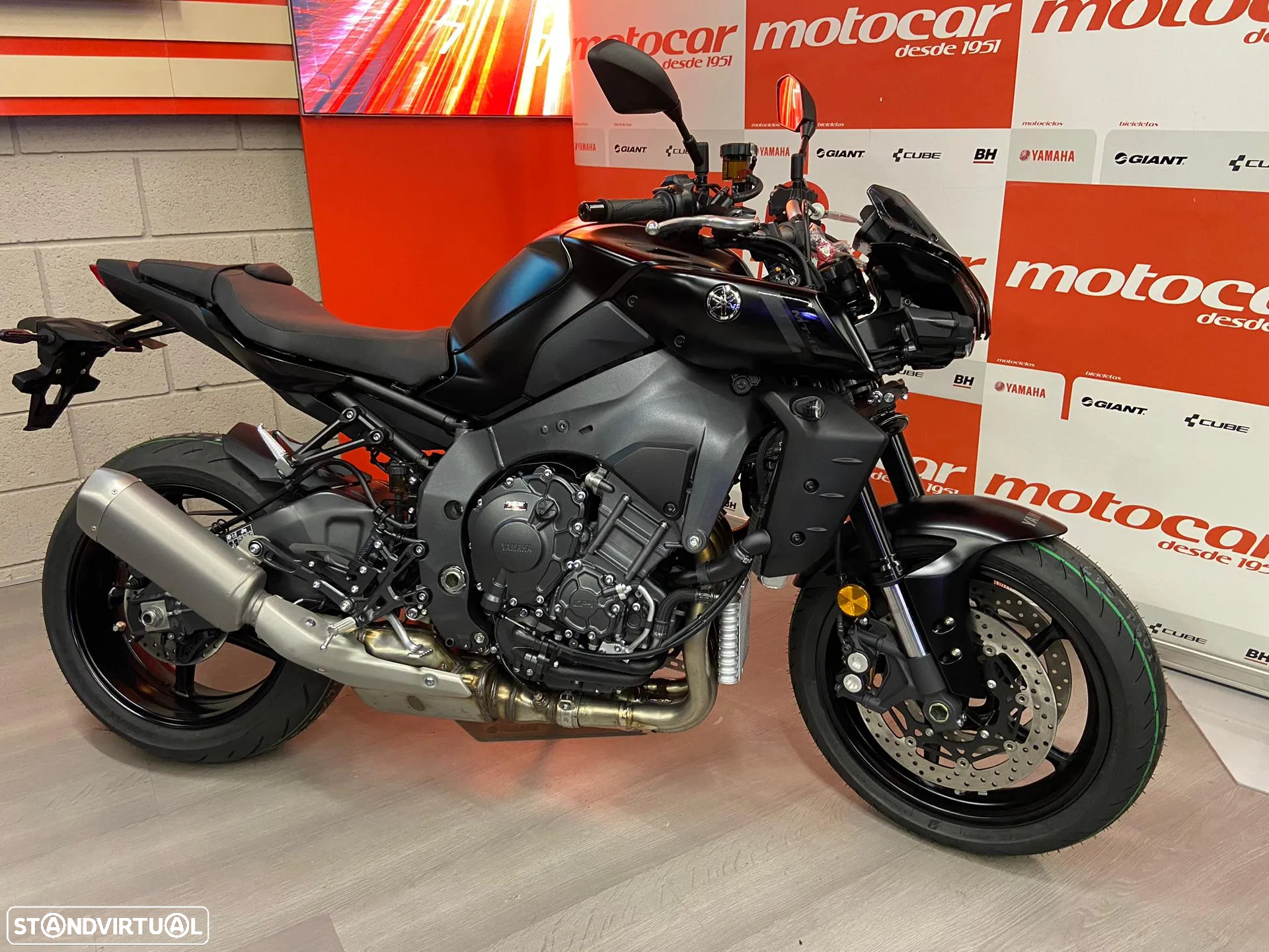 Yamaha MT-10 - 2