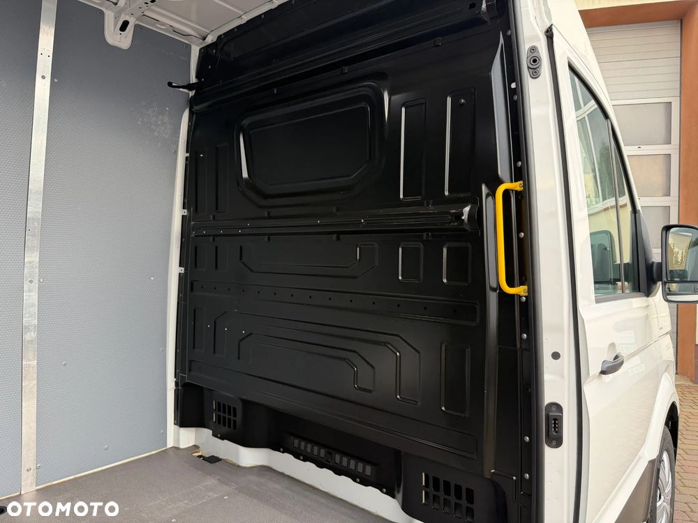 Volkswagen Crafter L2H2 - 16