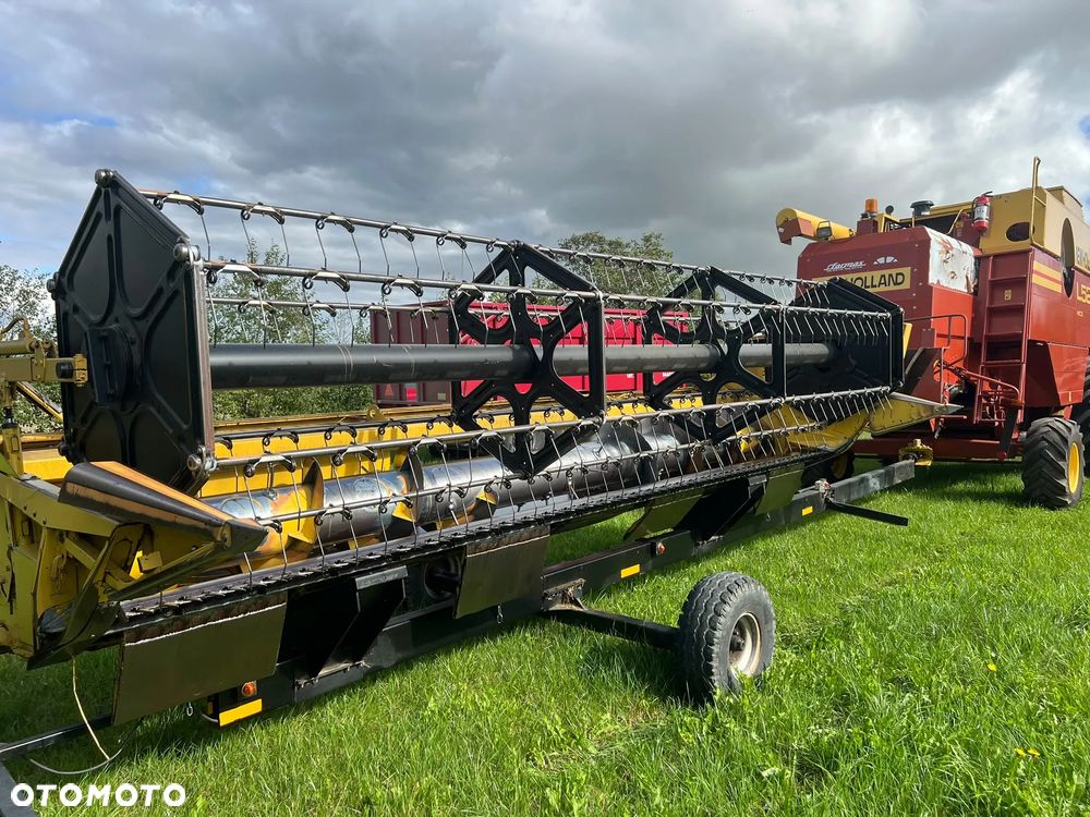 New Holland L520 - 12