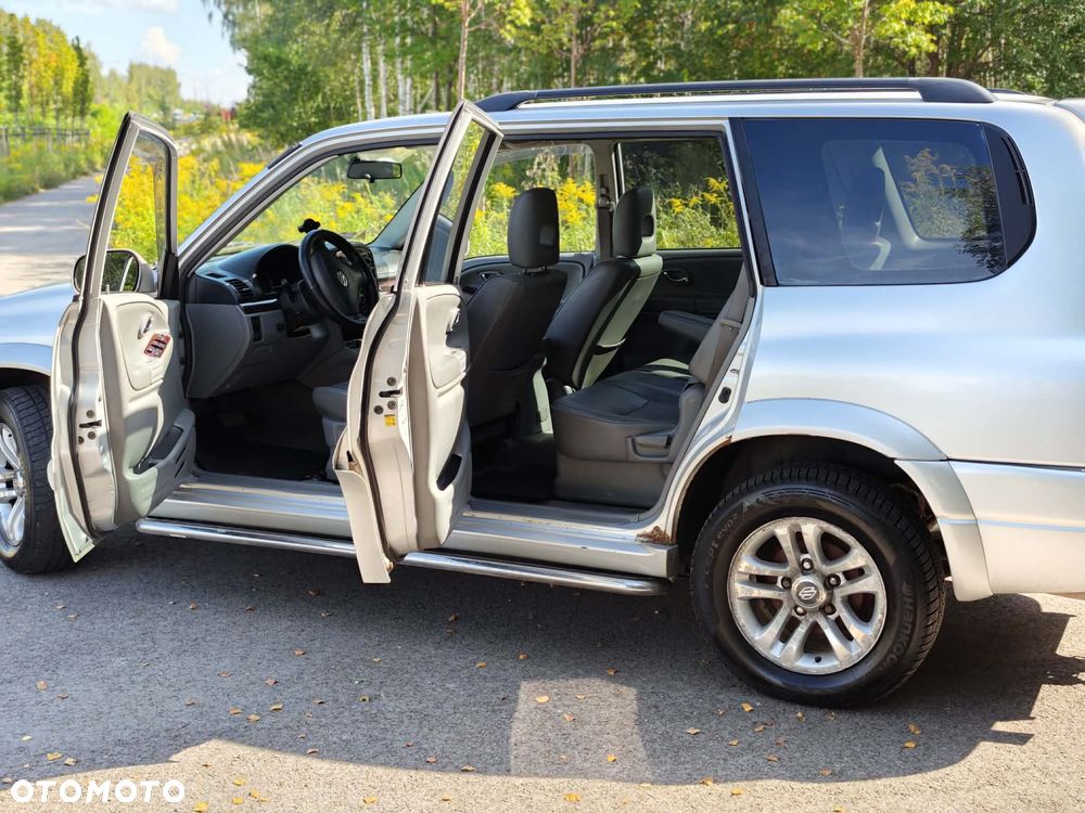 Suzuki Grand Vitara 2.7 V6 7os - 16