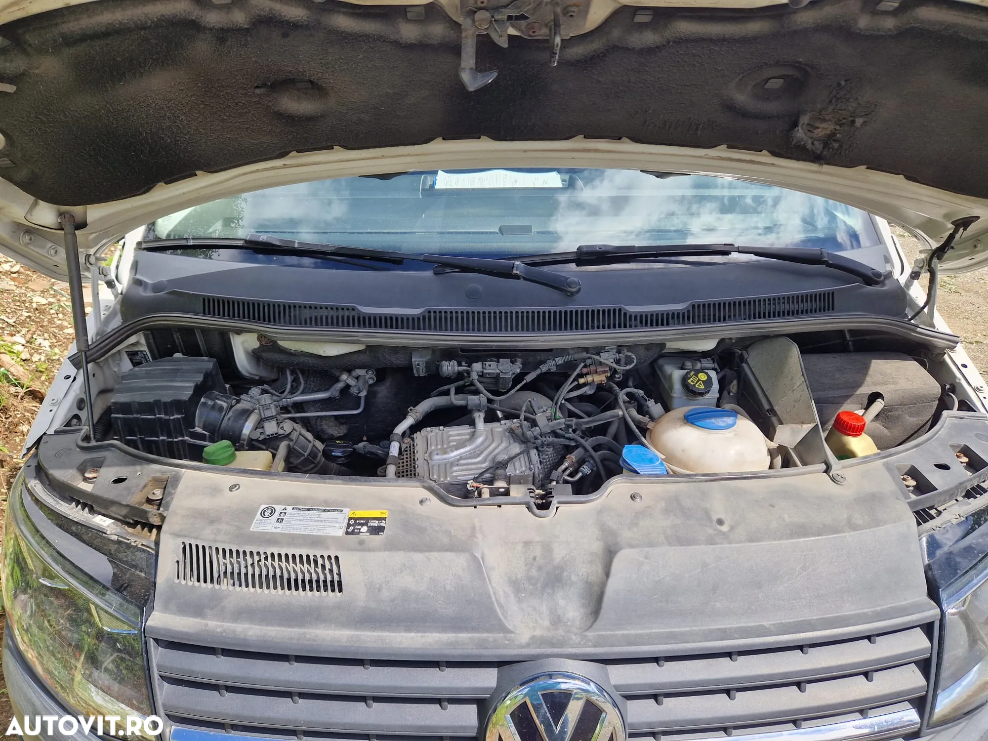 Volkswagen Transporter - 12