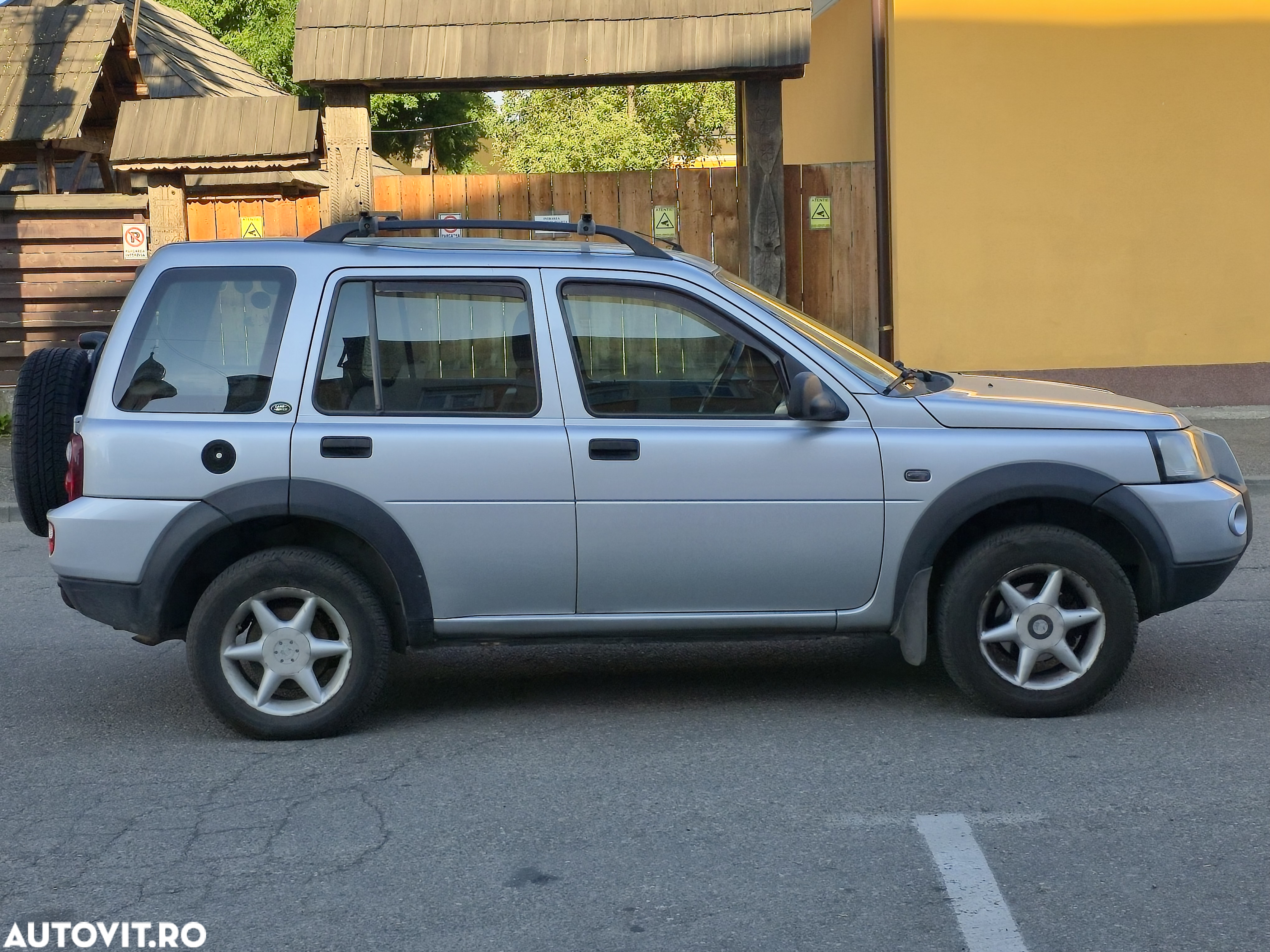 Land Rover Freelander 2.0 Td4 - 12