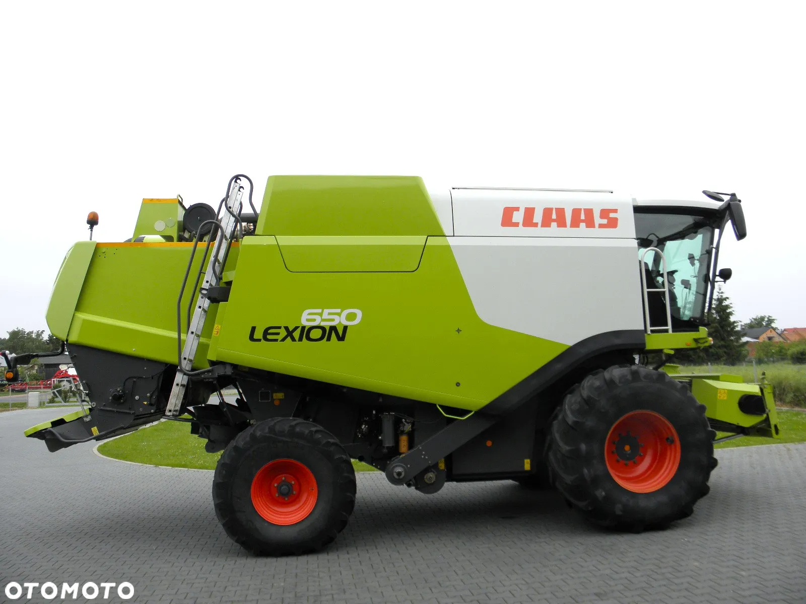 Claas Lexion 650 2014 Rok, heder V750, Nie Malowany, Stan Idealny - 11