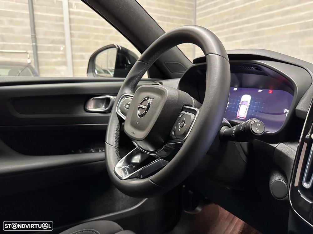 Volvo XC 40 Recharge 69 kWh Single Motor Core - 40