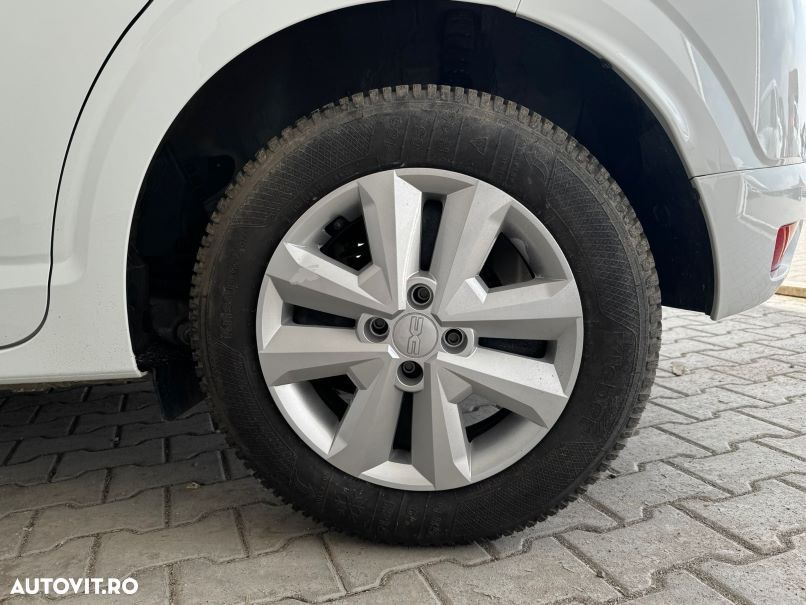 Dacia Sandero TCe 90 MT5 Expression - 5