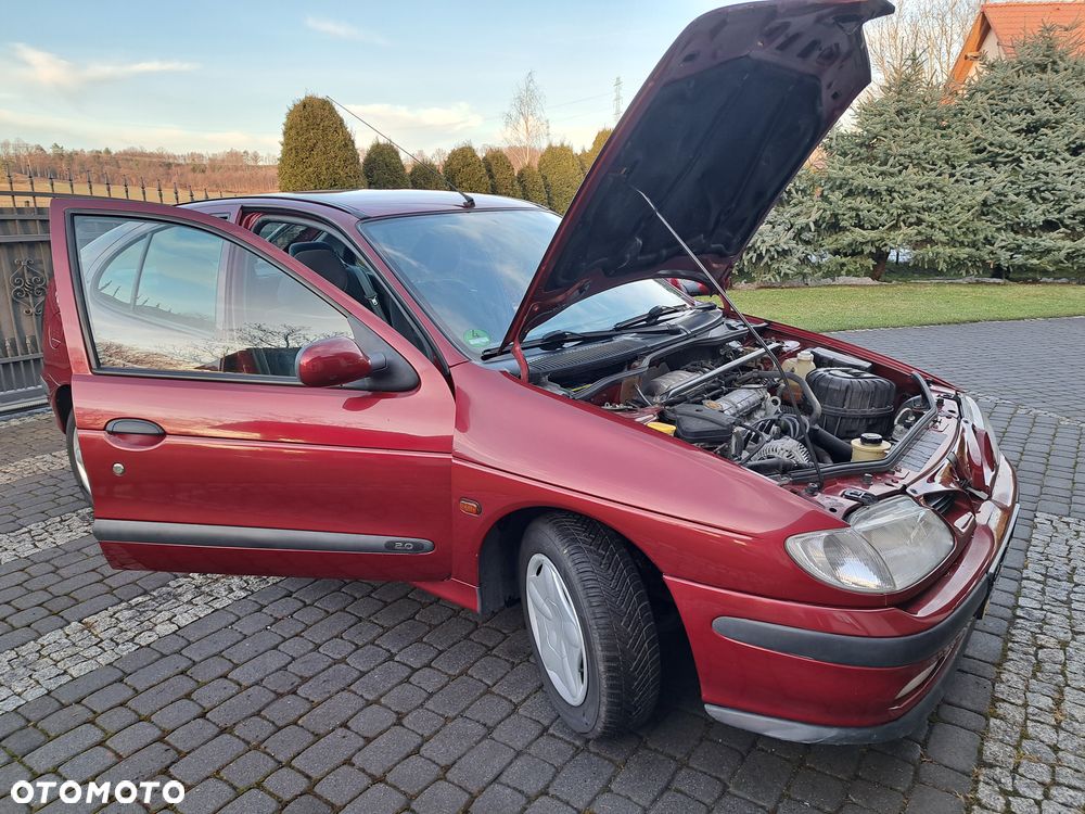 Renault Megane 2.0 RT - 40