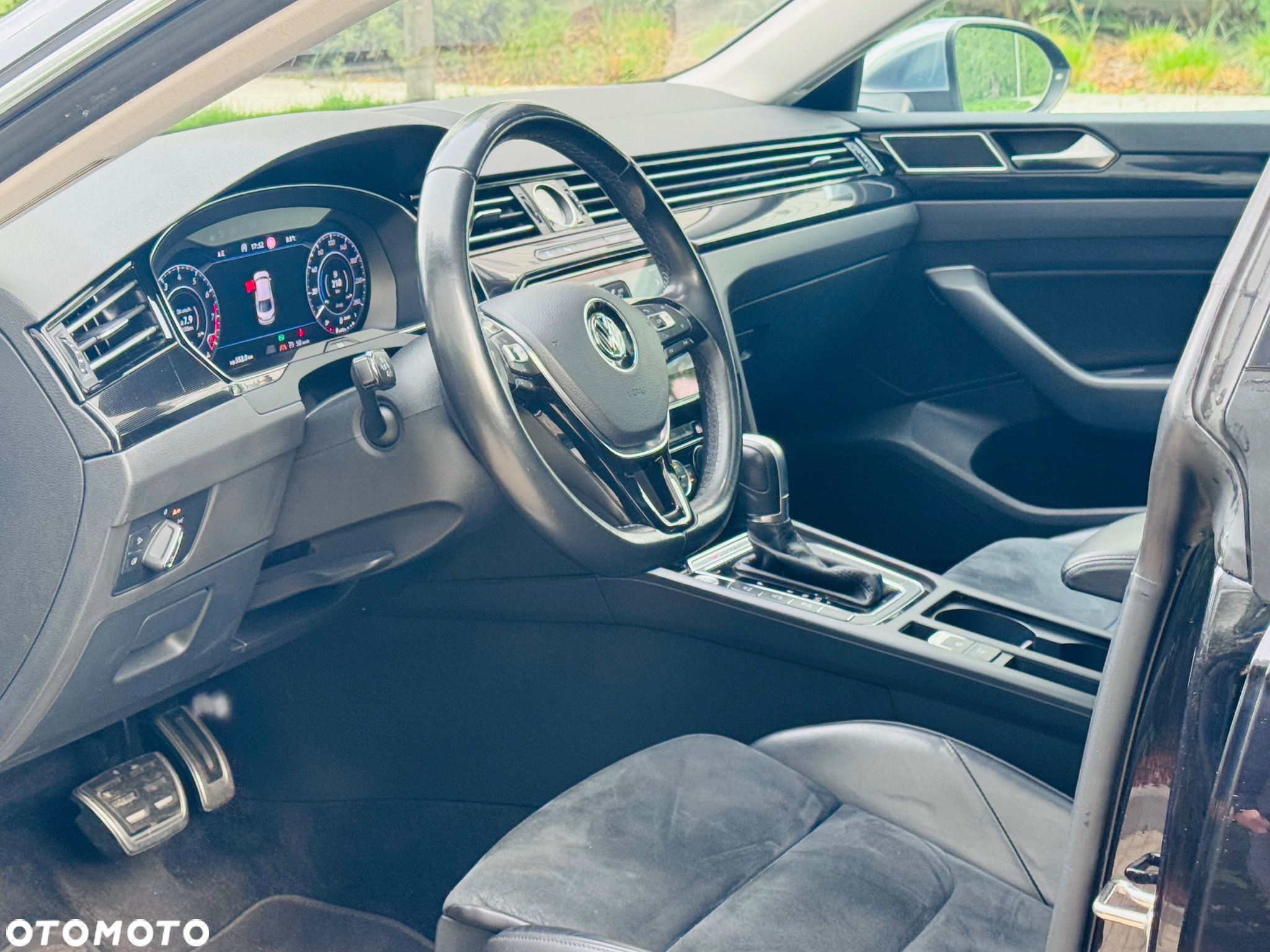 Volkswagen Arteon 2.0 TSI 4Motion Elegance DSG - 26