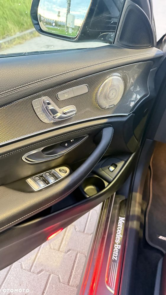 Mercedes-Benz Klasa E 300 de 4Matic 9G-TRONIC AMG Line - 14