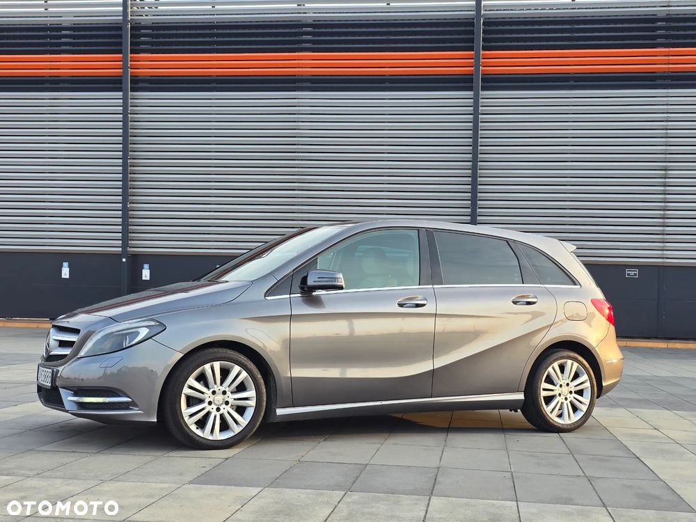 Mercedes-Benz Klasa B 200 CDI (BlueEFFICIENCY) 7G-DCT - 7