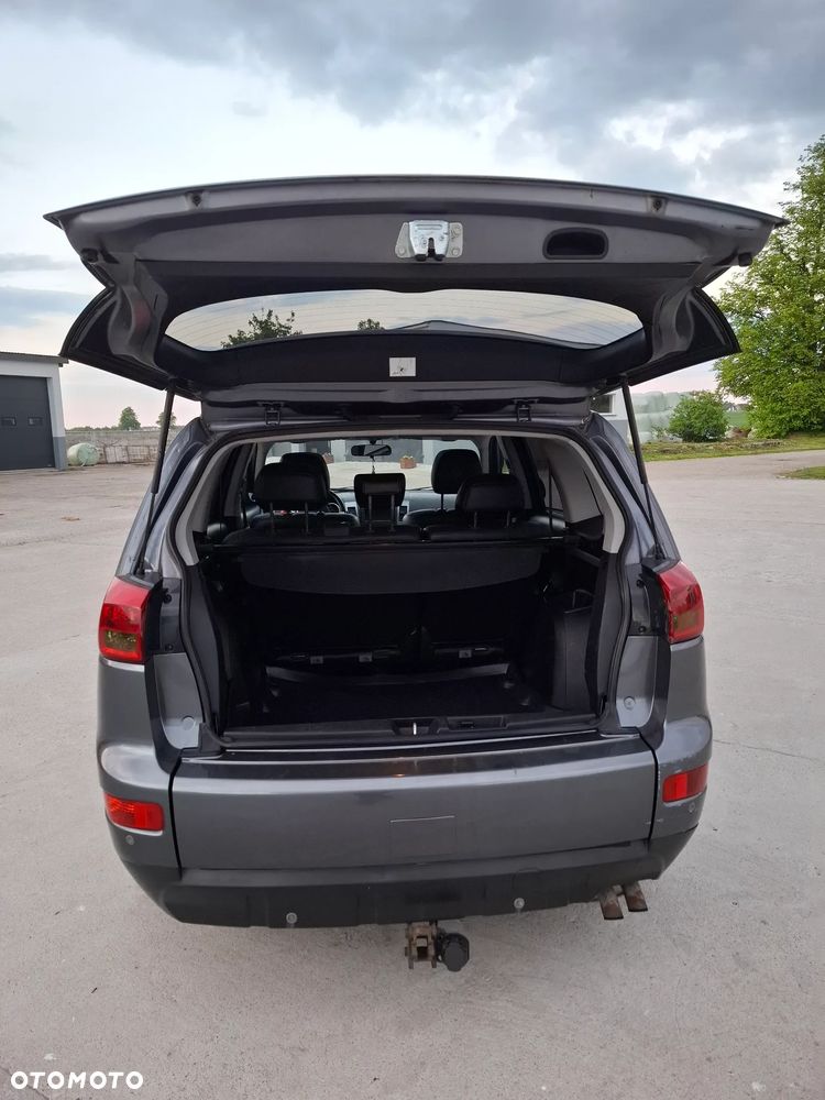 Peugeot 4007 2.2HDi Platinum - 6
