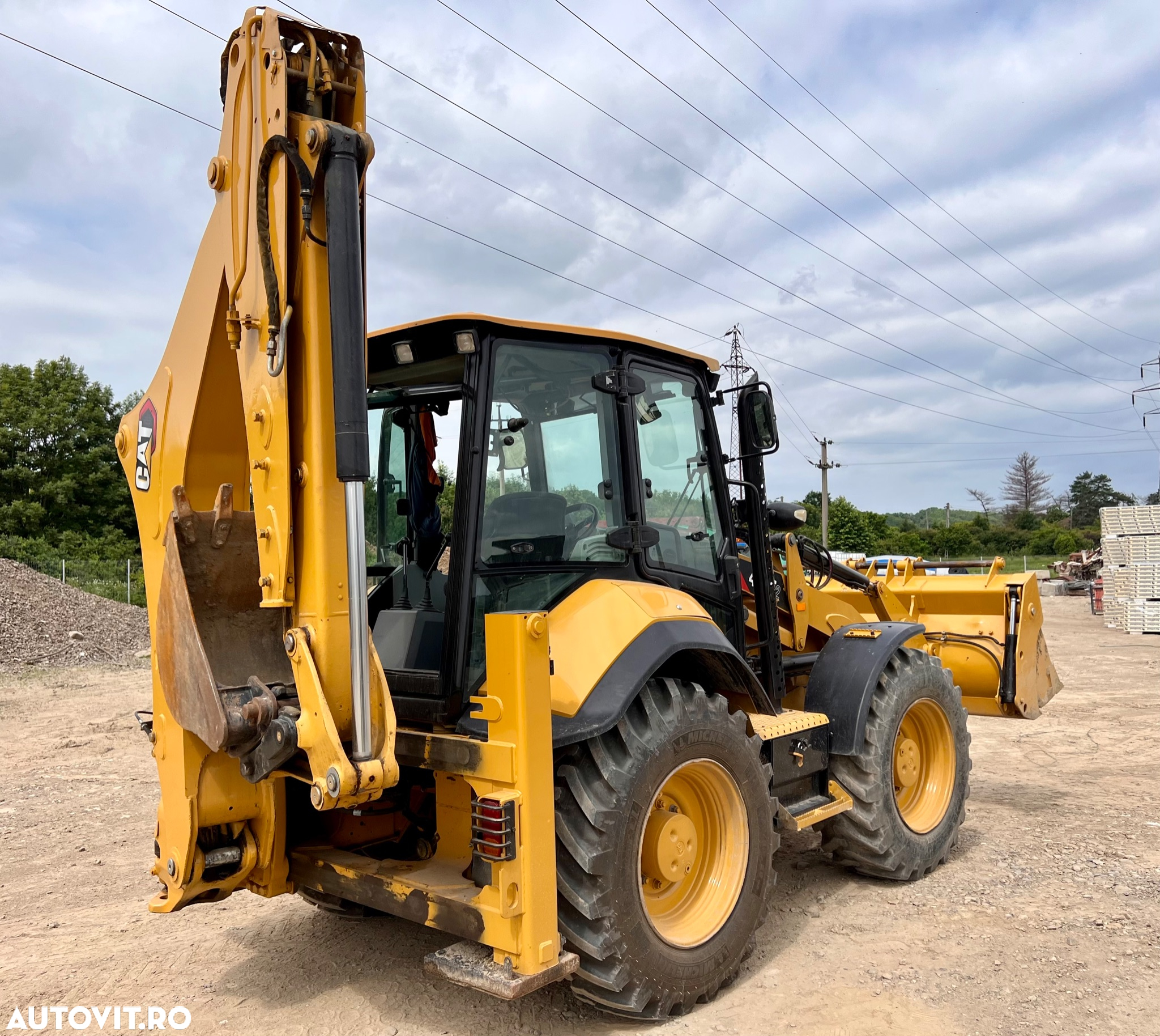 Caterpillar 434F2 - 8