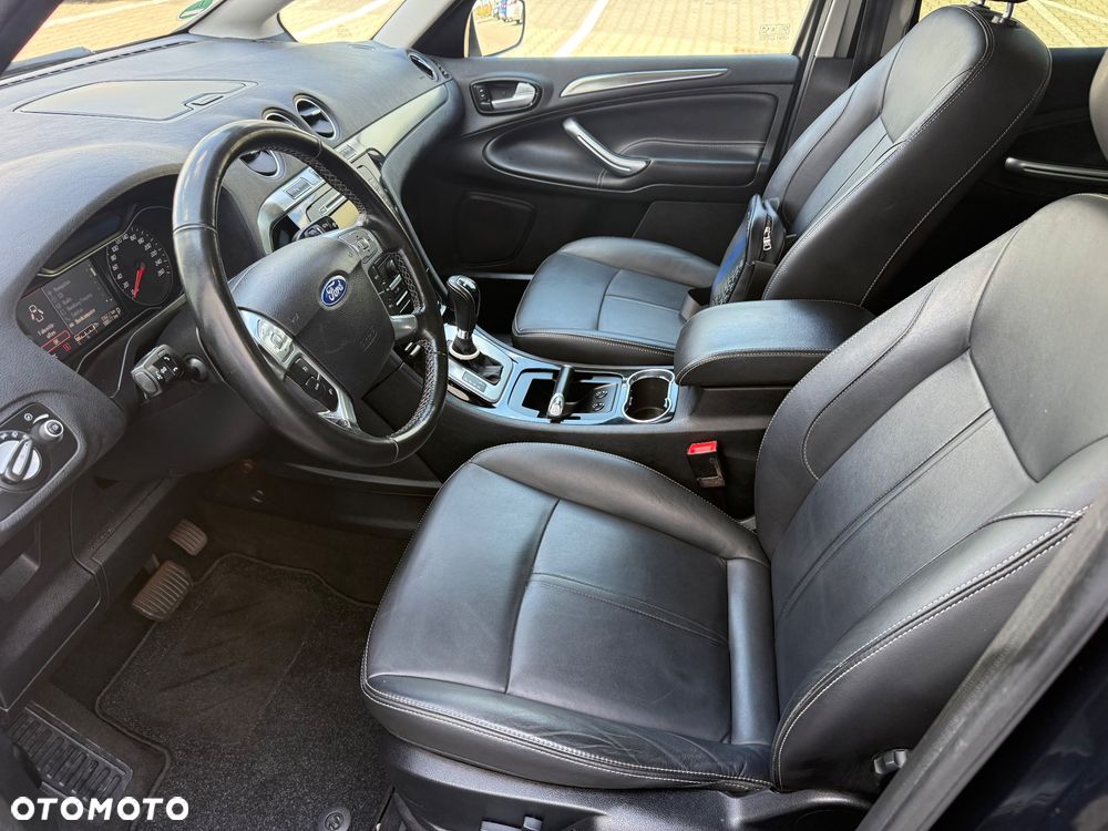 Ford S-Max 2.0 TDCi DPF Titanium - 10