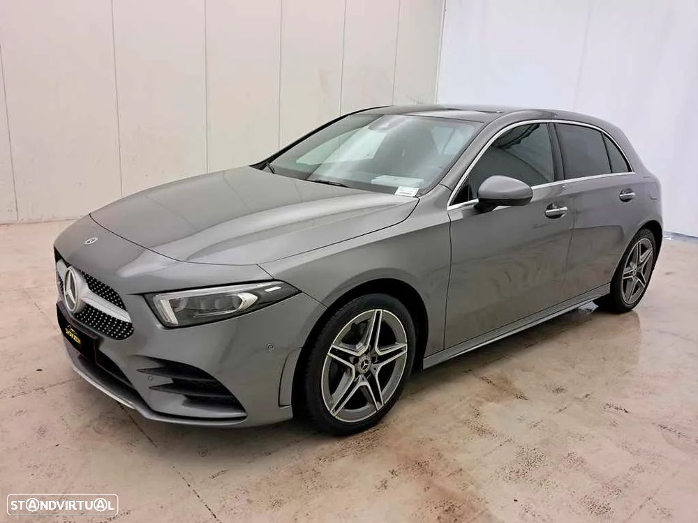 Mercedes-Benz A 250 e AMG Line - 1