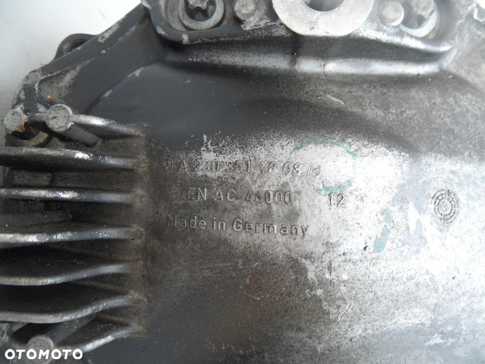 MOST TYŁ TYLNY DYFER MERCEDES E KLASA W211 2.42 - 3