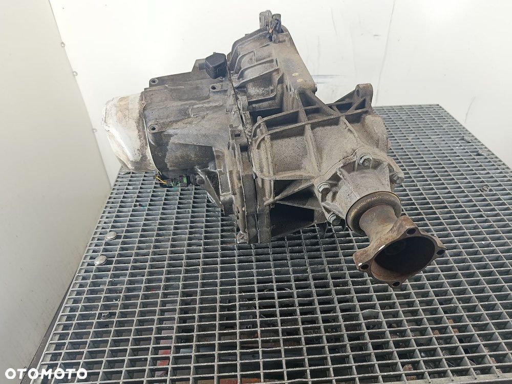 SKRZYNIA BIEGÓW 4X4 RENAULT SCENIC RX4 JC7000 2.0 16V - 3