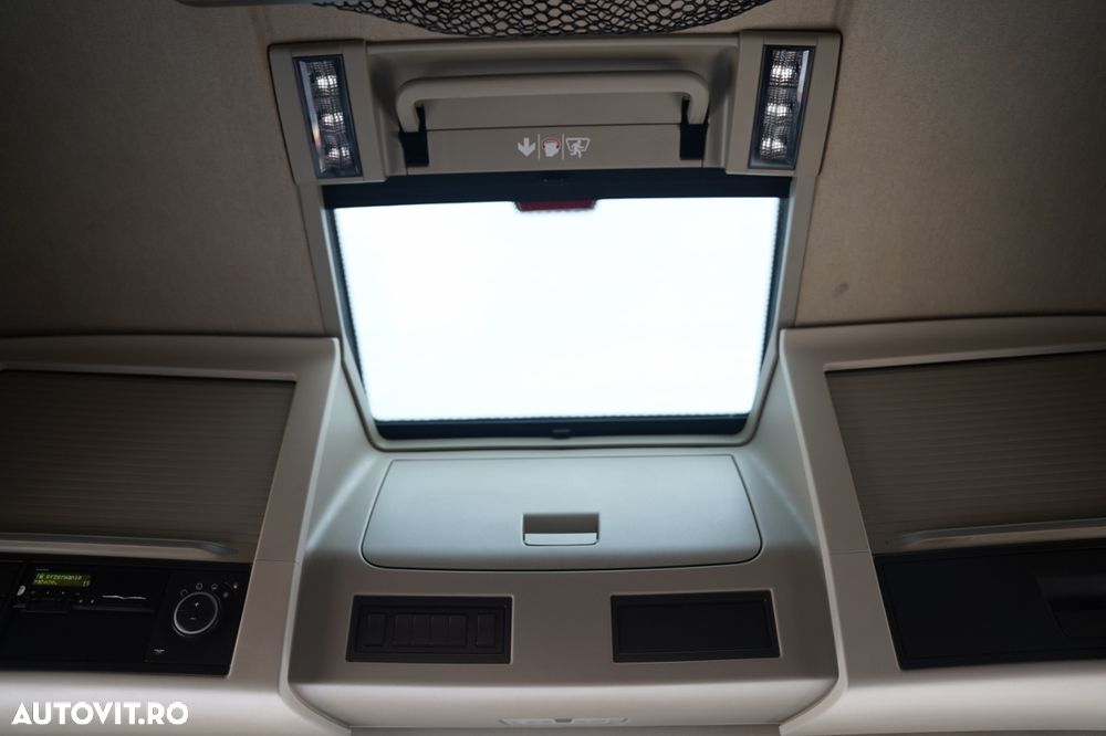 Volvo FH 460 / 7.4 M CORTINĂ / I-SAVE / I-PARK COOL / PUNTE RIDICATĂ ȘI DE DIRECȚIE / WIELTON - 22