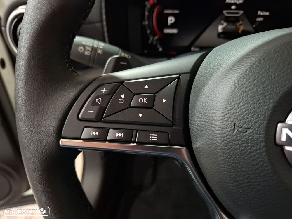 Nissan Juke 1.0 DIG-T N-Connecta DCT - 13