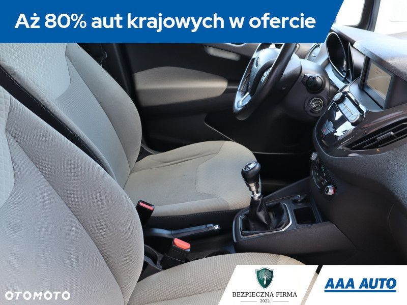 Ford Tourneo Courier - 11