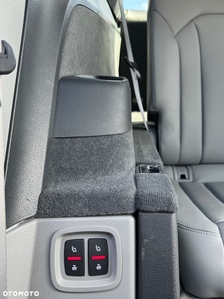 Audi Q7 - 25