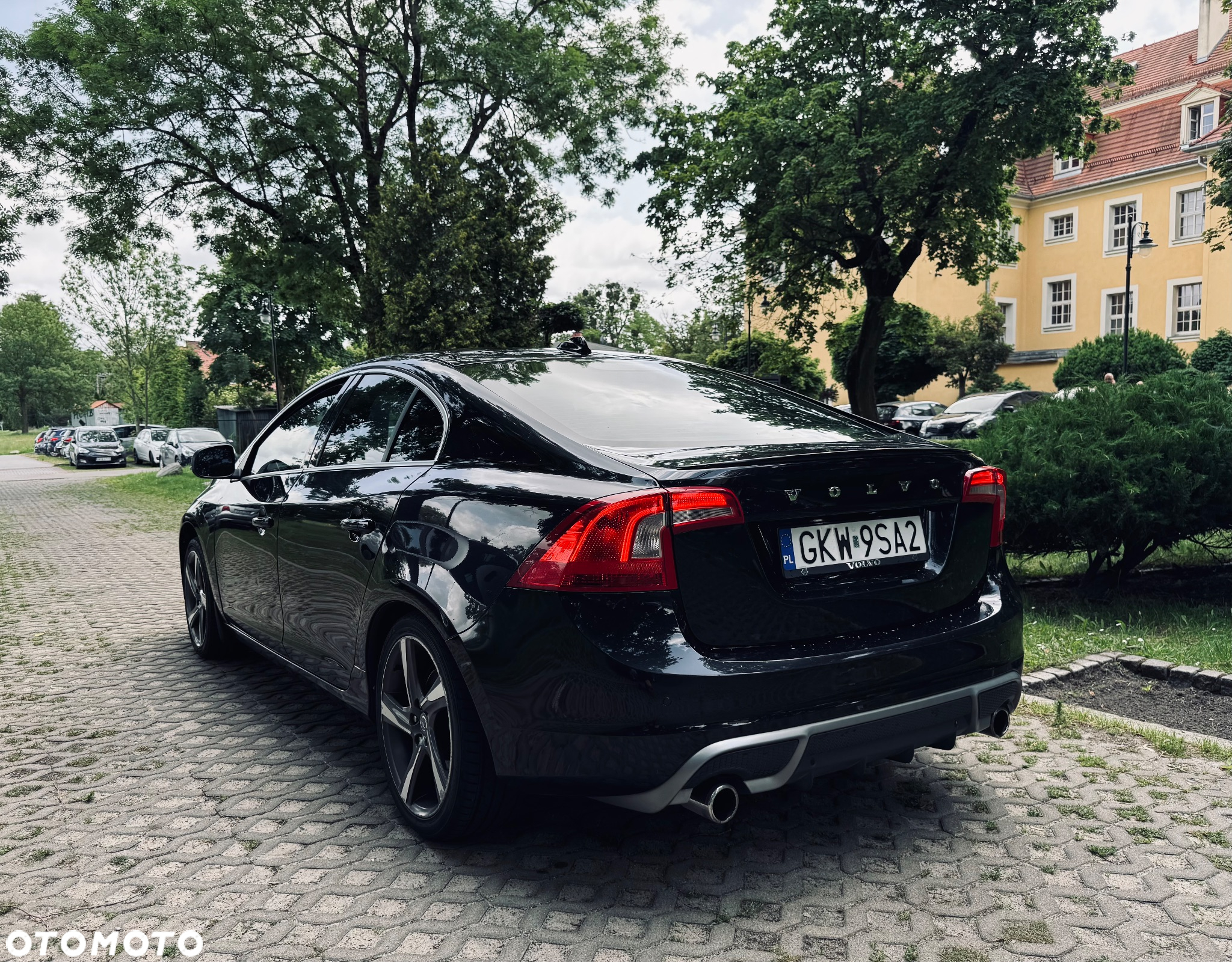 Volvo S60 D2 R-Design - 7