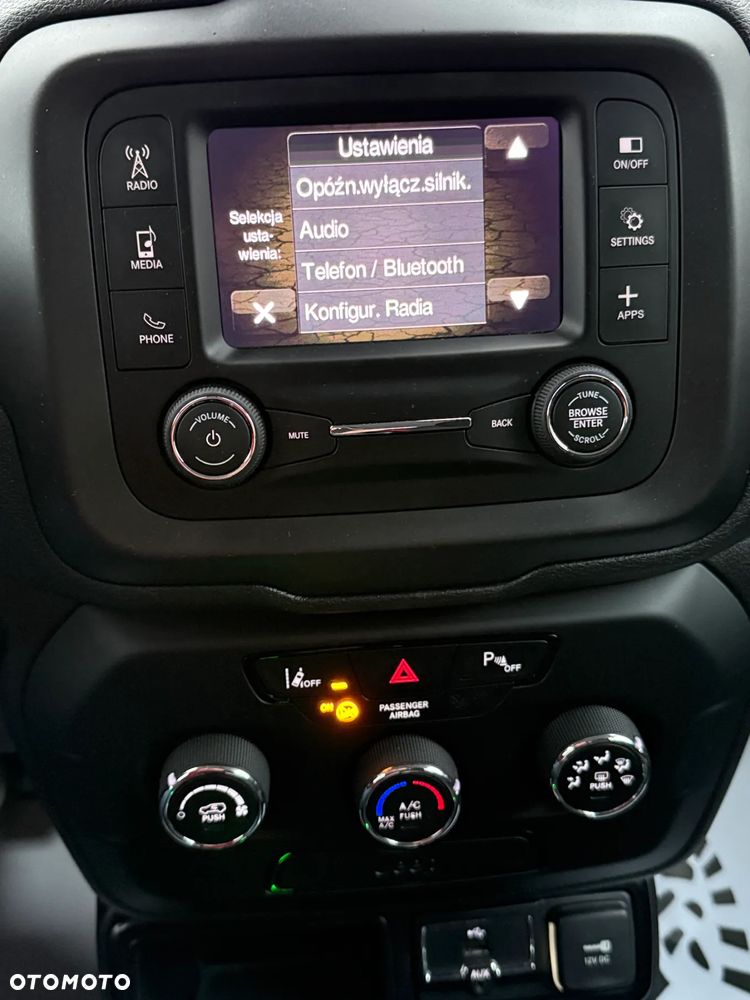 Jeep Renegade 1.3 GSE T4 Turbo Longitude FWD S&S - 12