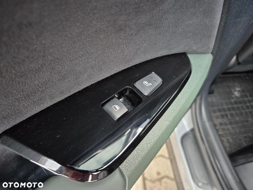 Kia Sportage 1.6 T-GDI MHEV Anniversary 2WD DCT - 26