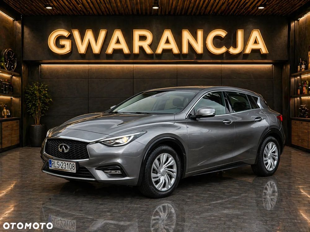 Infiniti Q30 1.5d Business 7DCT - 1
