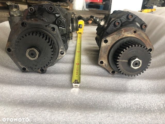 Merlo - Pompa Hydrauliki - 1