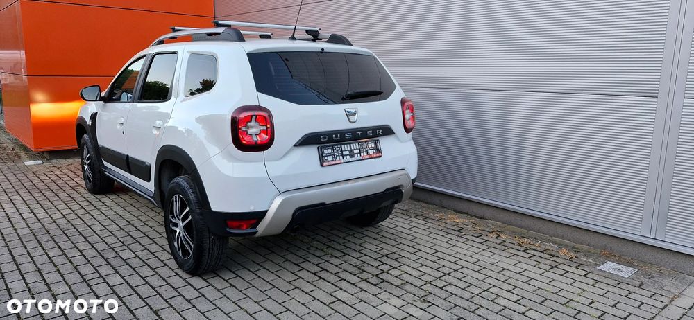 Dacia Duster 1.6 SCe Urban Explorer S&S - 10
