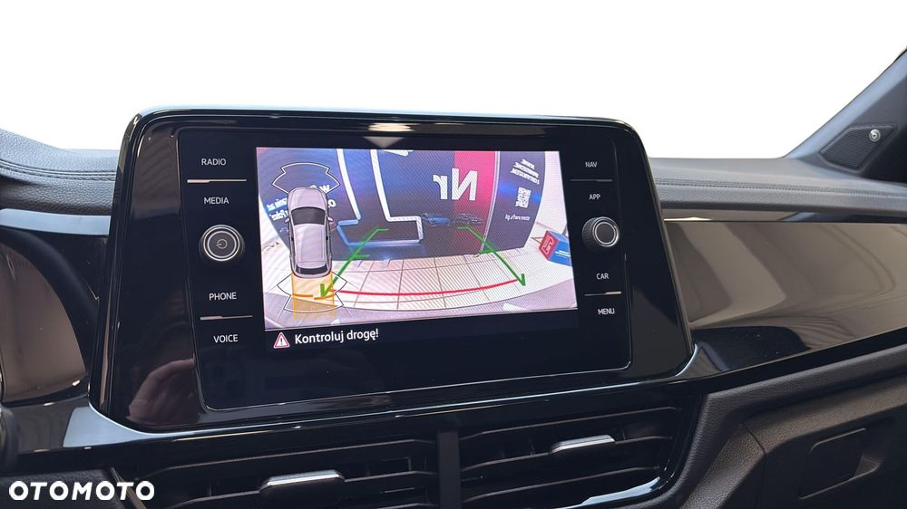 Volkswagen T-Roc 1.5 TSI R-Line DSG - 18
