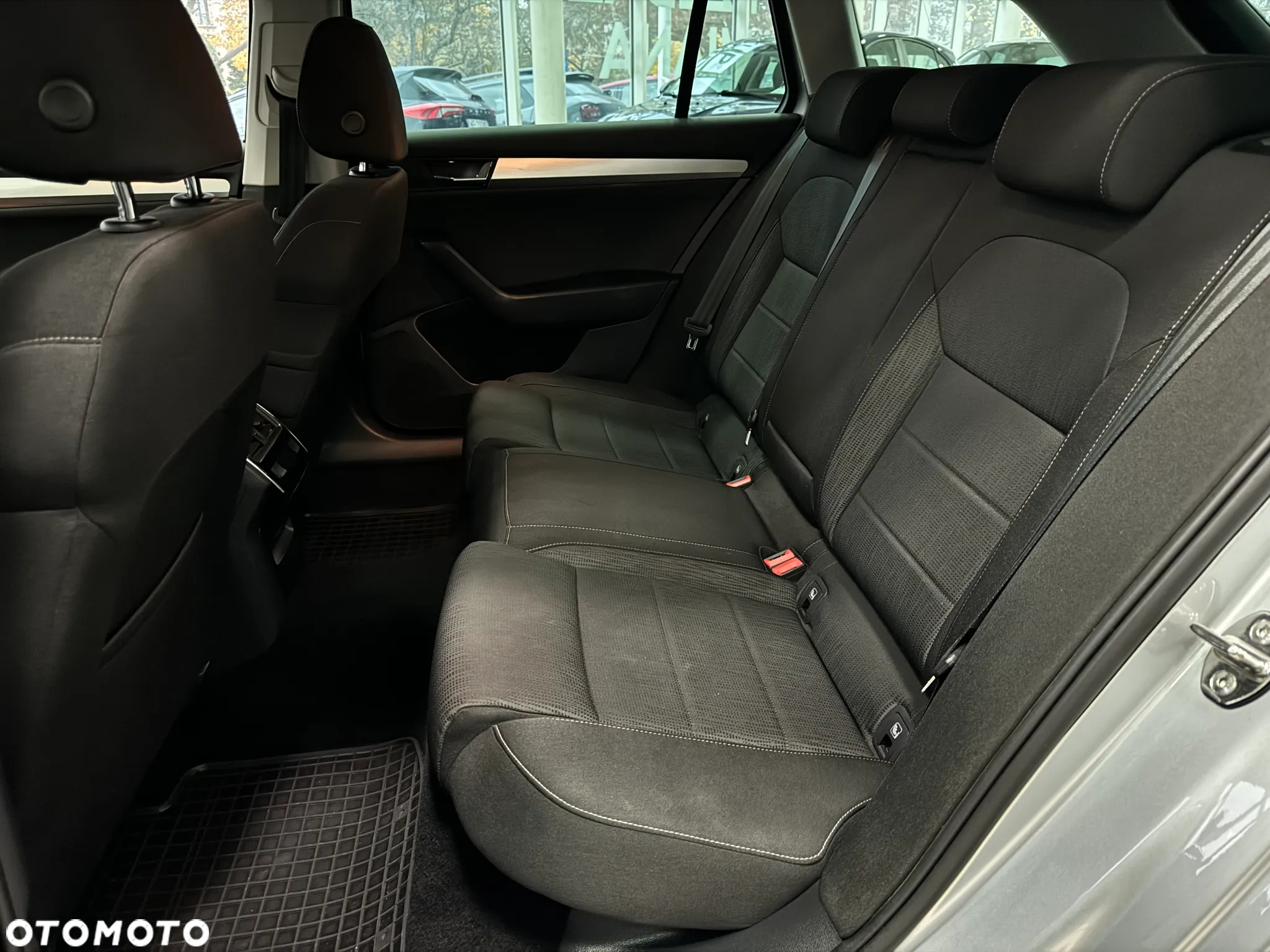 Skoda Superb 1.5 TSI Ambition - 21