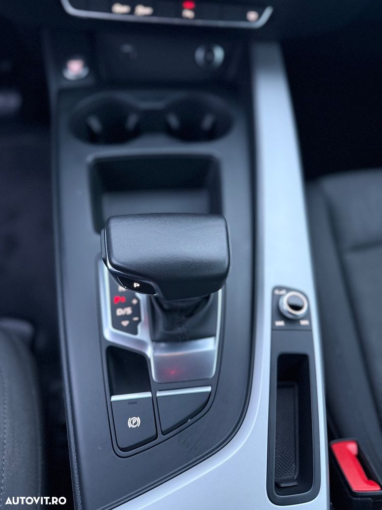 Audi A4 30 TDI S tronic - 13