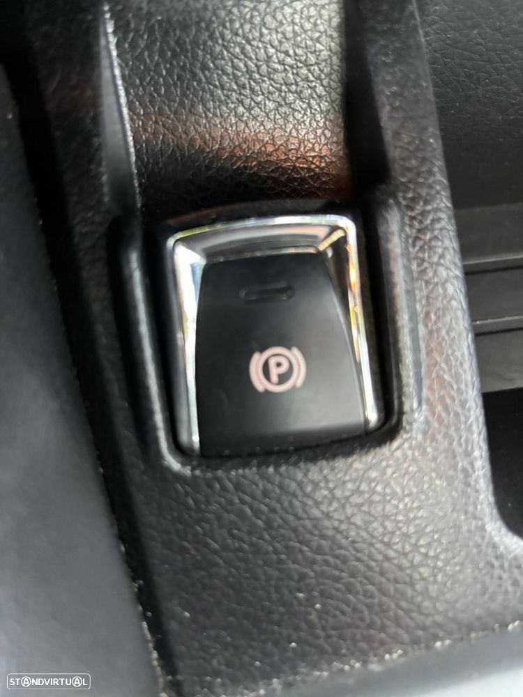 Nissan Qashqai 1.6 dCi Tekna Xtronic - 31