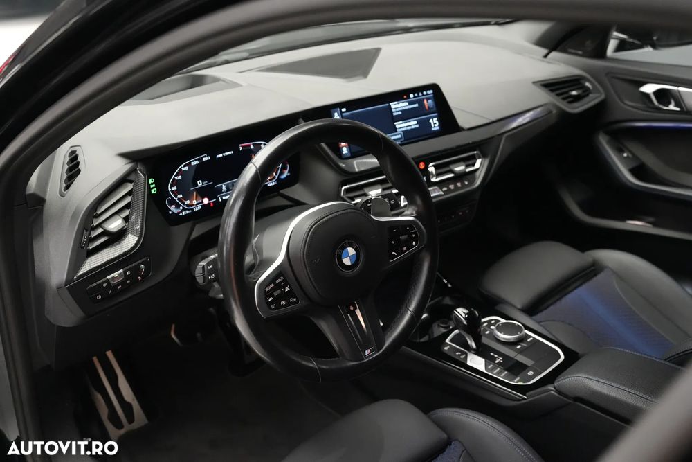 BMW M1 M135i xDrive AT - 14