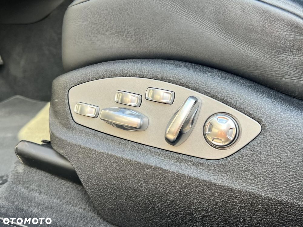 Porsche Macan Standard - 23