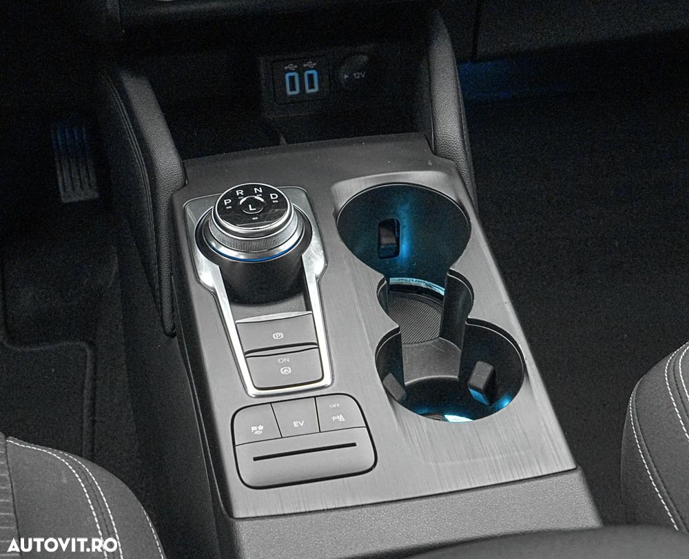 Ford Kuga 2.5 Duratec PHEV Titanium - 19