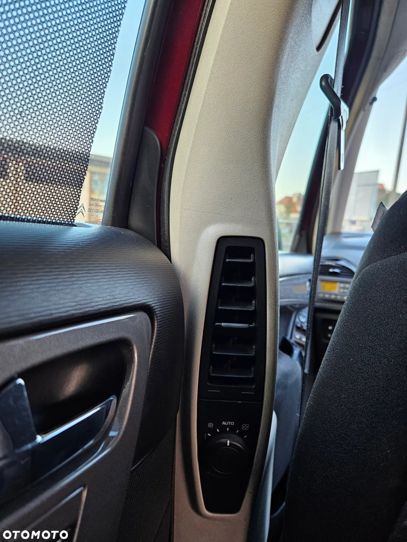 Citroën C4 Grand Picasso - 12