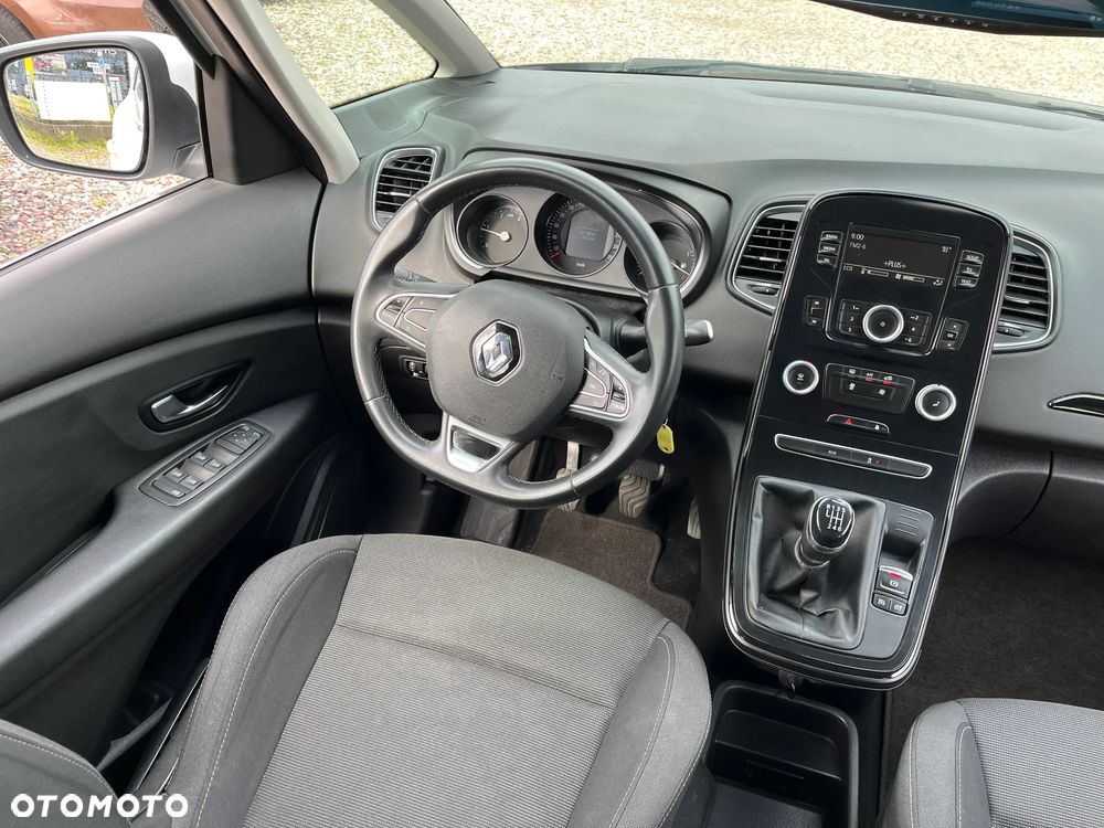Renault Scenic - 20