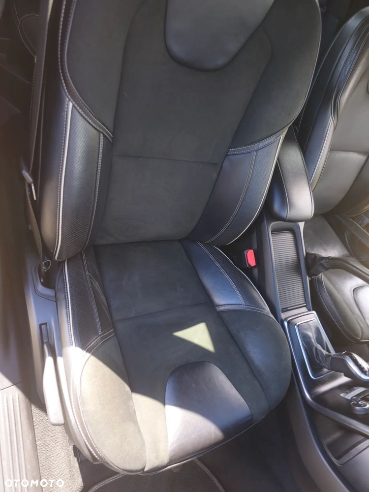 Volvo V40 D2 Drive-E SCR Momentum - 17